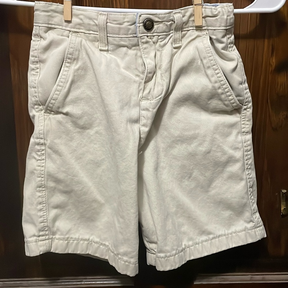 J. Khaki/Tan/Size 7R/Shorts